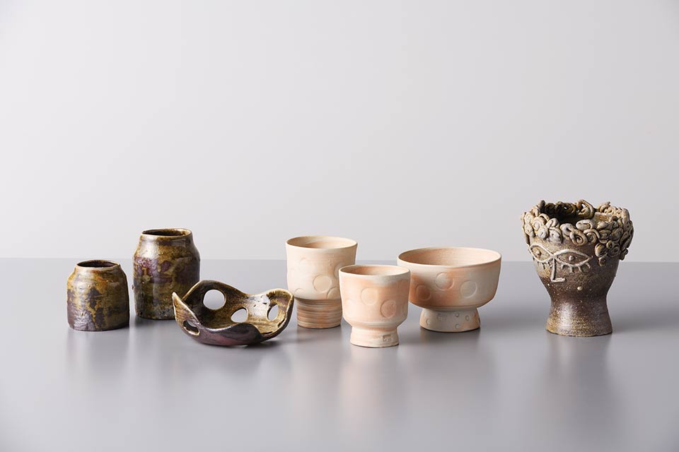 作品「薪で焼いた作品たち」の写真